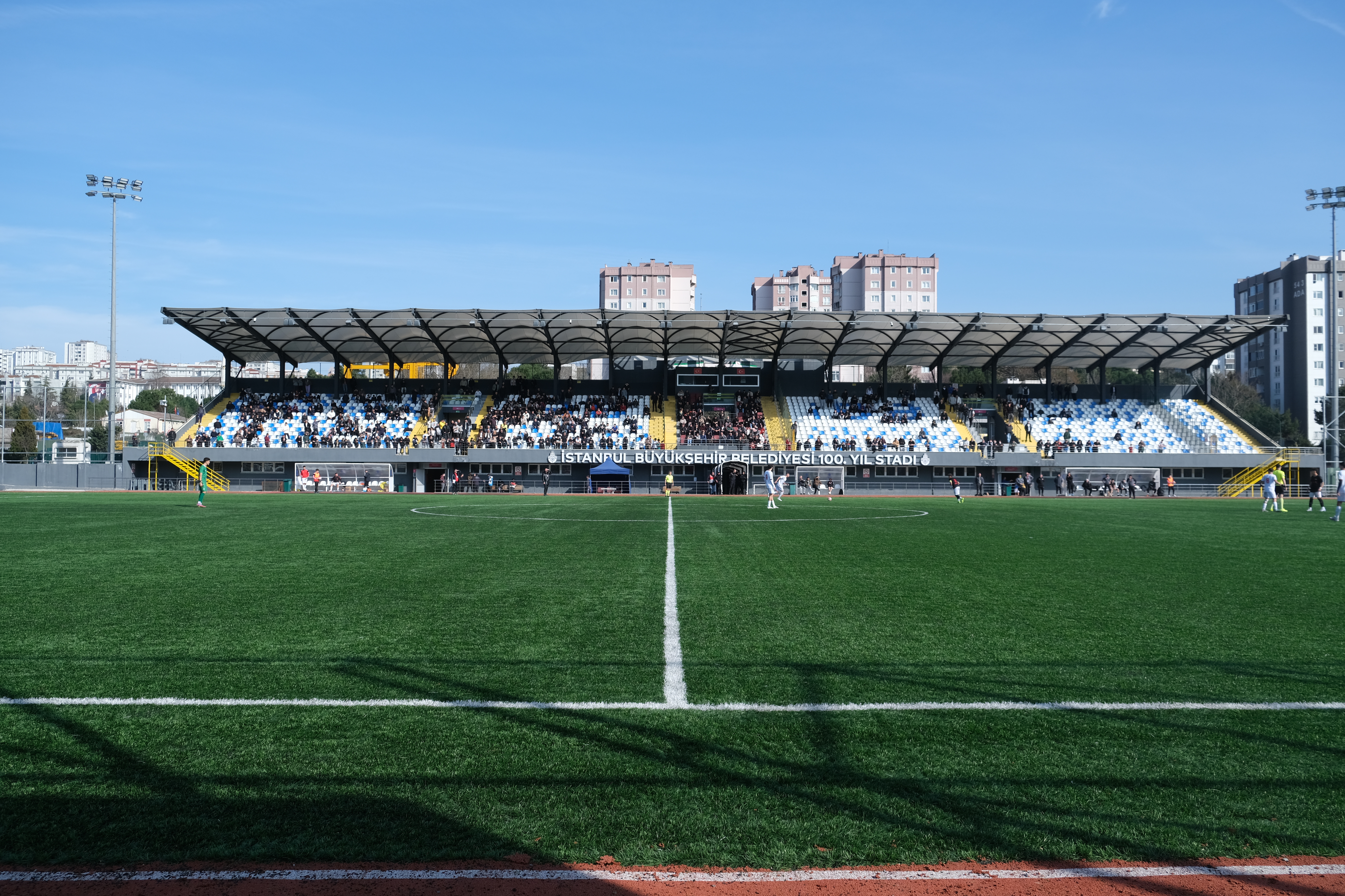 İBB Küçükçekmece 100. Yıl Stadı